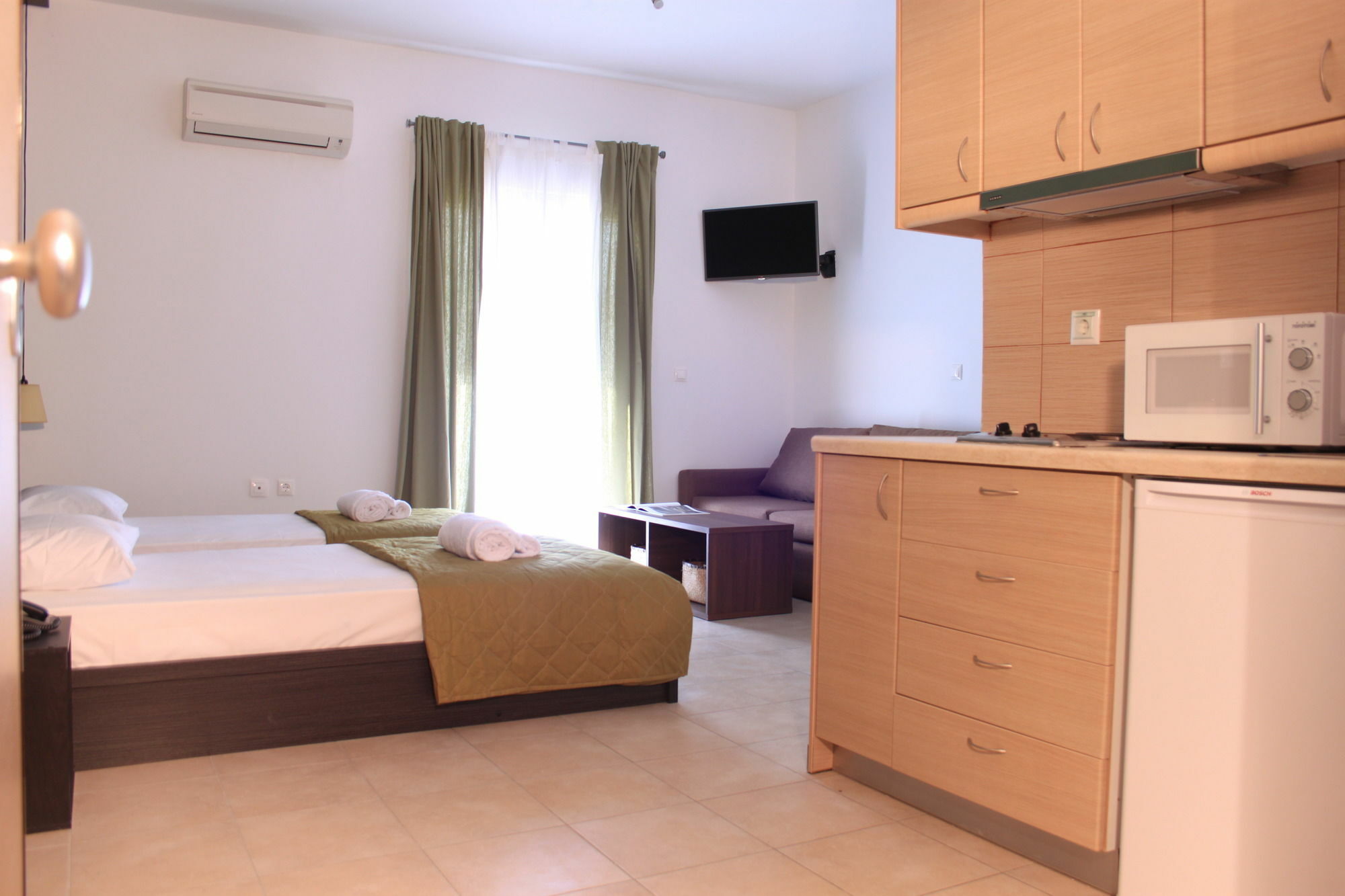 Krinis Apartments Rhodes City 외부 사진
