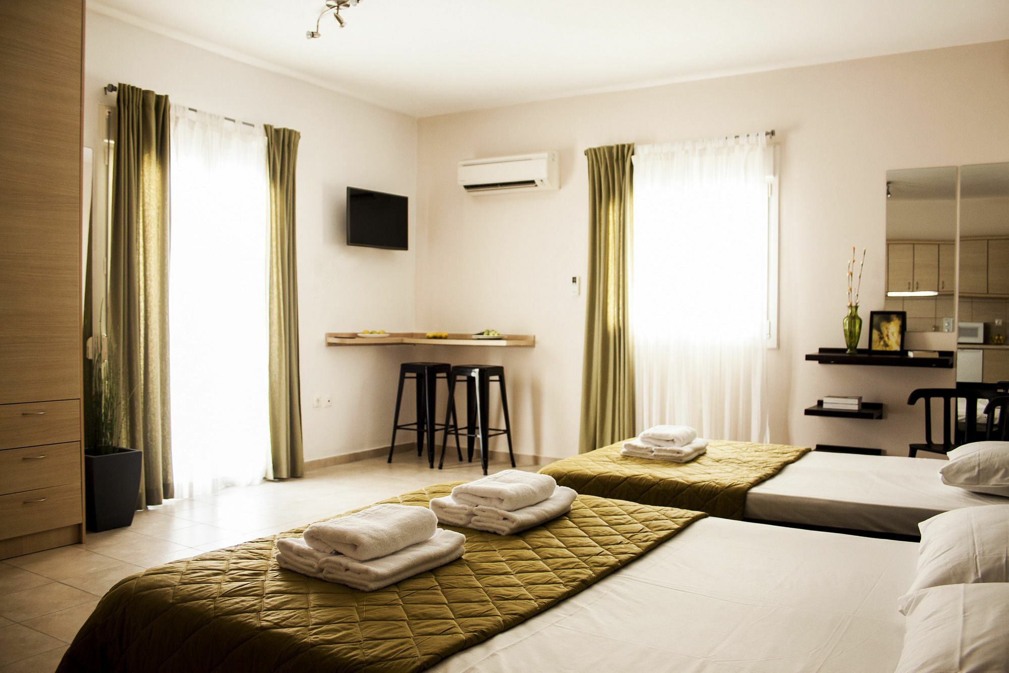 Krinis Apartments Rhodes City 외부 사진